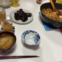アルモンデ晩御飯☆カツとじ☆椎茸のバターポン酢☆みそ汁（キャベツ・人参）